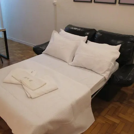 Apartamento quarto e sala-2
